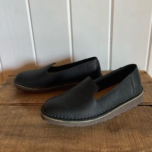 L.L. Bean Stonington Slip On Shoes - US 8